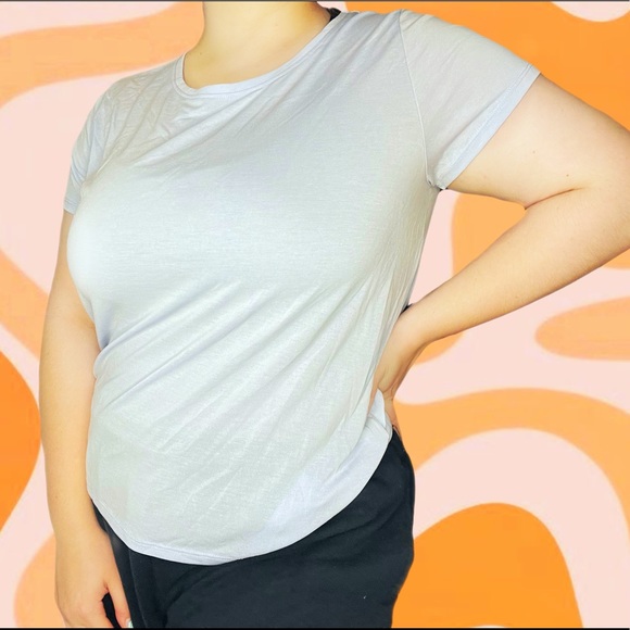 🌐BABY BLUE TEE🌐 - Picture 2 of 3